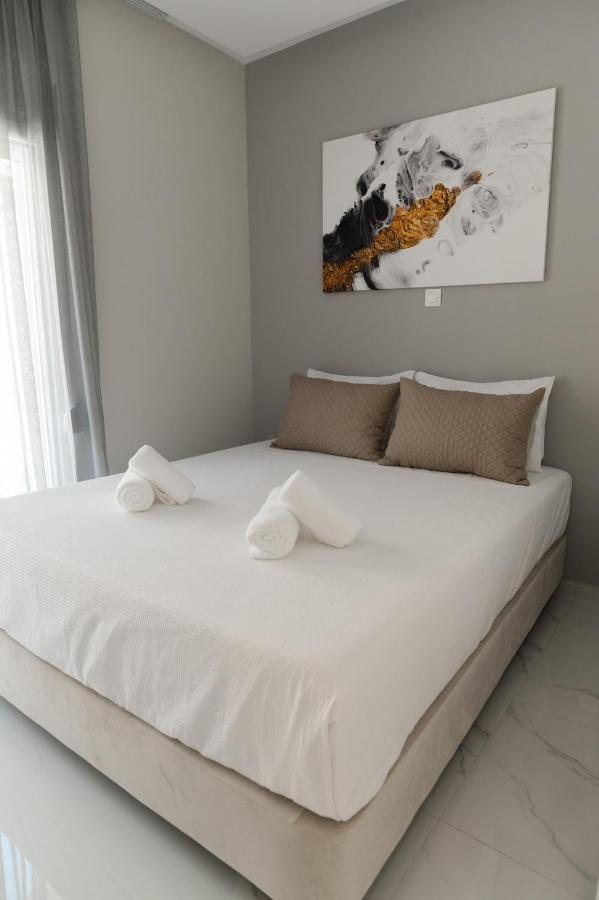 M10 Central Apartments Alexandroupolis エクステリア 写真
