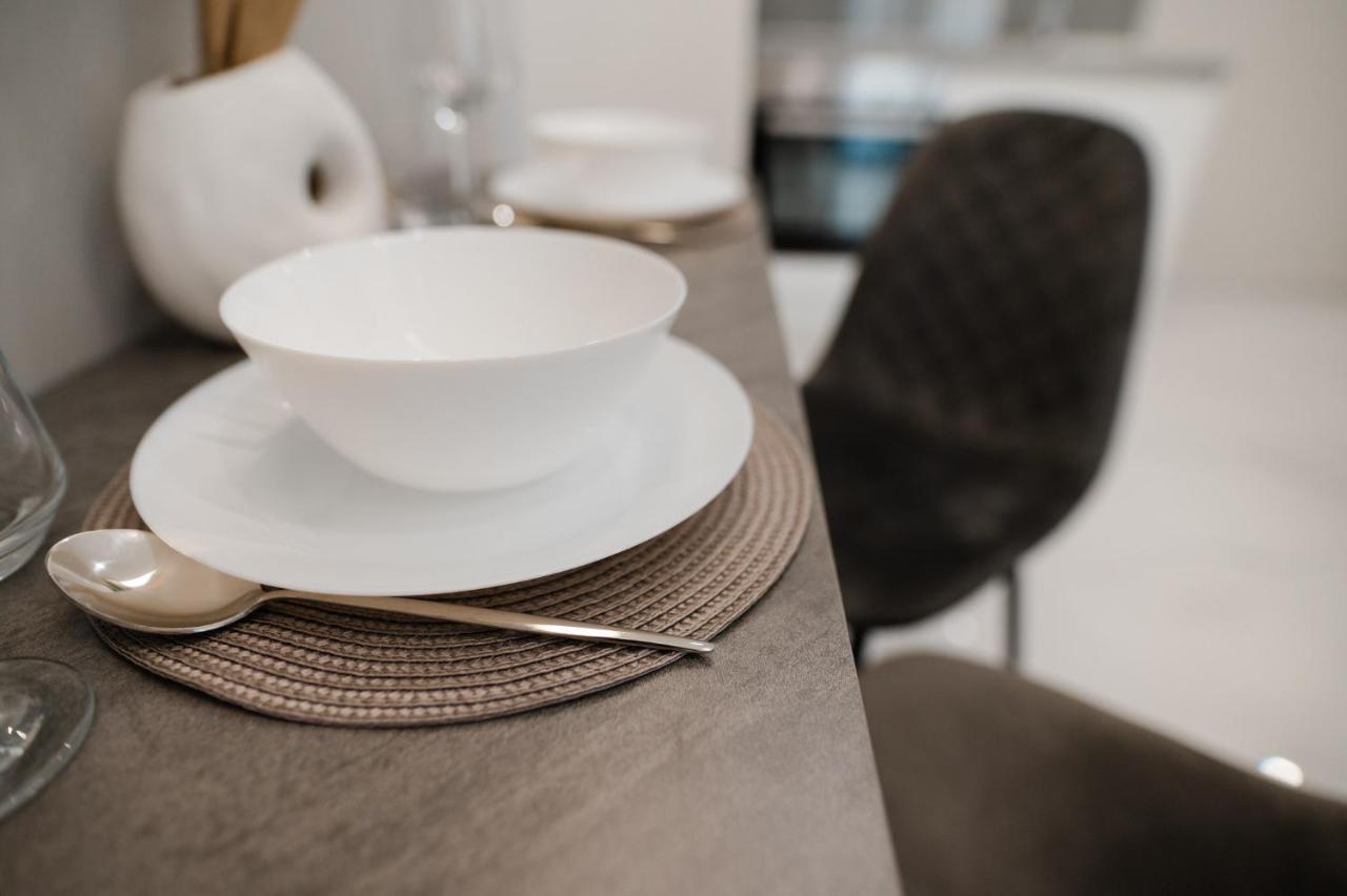 M10 Central Apartments Alexandroupolis エクステリア 写真