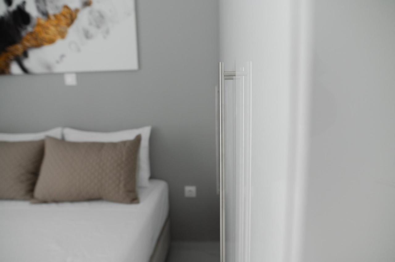 M10 Central Apartments Alexandroupolis エクステリア 写真