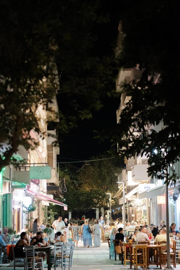 M10 Central Apartments Alexandroupolis エクステリア 写真